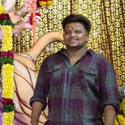Vadar Groom