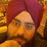 Arora Khatri Groom