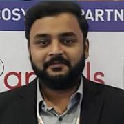 Sozhiya Vellalar Groom